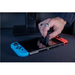 Starter kit Nintendo Switch Konix FFF - Accessoires complets
